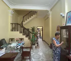 luong the vinh house for sale, staff subdivision, three steps to hanoi university, car back door, 50m2, 15 billion