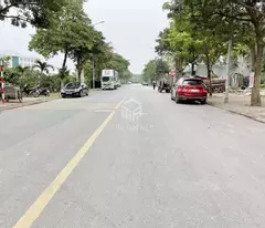 ly 140m2 of land on nguyen khiem ich street - great price or get it quickly