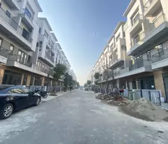 ly selling corner apartment right at the gateway of 3 industrial parks of centa diamond project right next to ninh hiep, gia lam