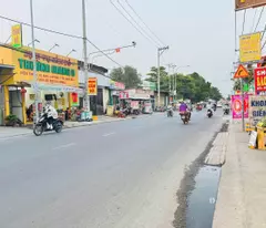 main house for sale, frontage on busy nguyen anh thu street, hiep thanh ward, district 12