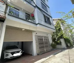 mini long bien villa for sale 95m x 4 floors, 9.3m frontage, full interior