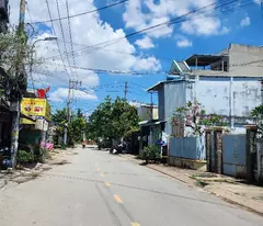 mt house for sale near vo thi lieu market. (834m2)19x45m. public vehicle front