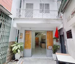 mt phan xich long house has the best location and price on the market today at 28ty