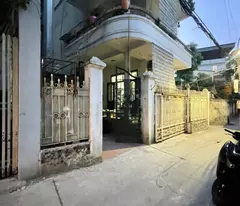 multiple lot house for sale corner 2 fair investment price 3 floor front 10m acreage 129m 12.9 billion