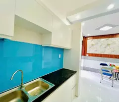need money for tet tet, sell the house immediately as shown