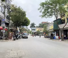 need new owner for house on mo lao street, ha dong 38m2*5t 8.9 billion 20m wide road 0343040888