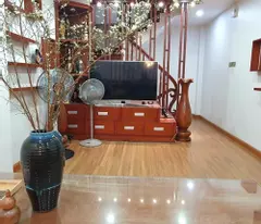 need to ly sell beautiful house in van phu, ha dong, 32m*5t, about 4 billion