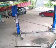 need to renovate 565m2 car garage, an phu dong 9, district 12, good price.