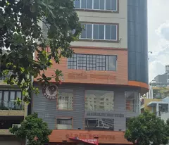 need to rent the front of building 661 luy ban bich, corner 2 mt, classy business location
