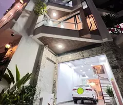 new house for sale - car in the house - full interior viet hung- long bien 47 m2 x5 floor 16.8 billion.