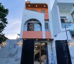 newly completed 3-storey house for sale on pham cong tru street (hoa xuan)