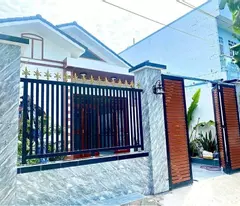 newly completed mini villa 105m2 car always parking near hoc mon market.