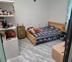 newly constructed 3-br kim dong house in central area of kim dong near market price 2 billion 5