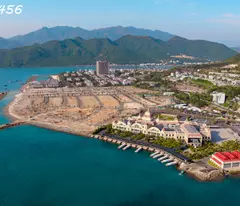 newly constructed house for sale, right on vinperal nha trang beach