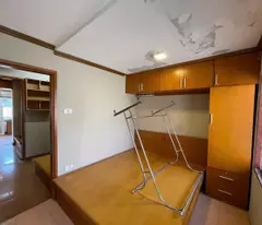 nghia tan dormitory for sale, 5th floor, 3 beautiful, airy bedrooms