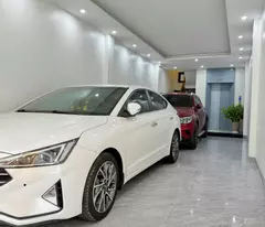 ngo gia tu house for sale 60m 6 floors mt4m elevator garage business over 18 billion
