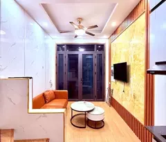 ngoc ha ba dinh house for sale 22m x5 floors - 6.5 billion, 2 alley sides, 50m from lake