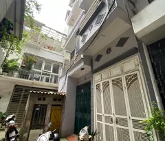 ngoc lam house for sale 6.9 billion 54m2, 4 floor residential building, center of long bien district, full facilities.
