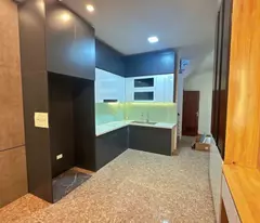 ngoc thuy house for sale - brand new - car parked at the gate - bring your vali and moving in now