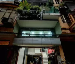 nguyen chi thanh house for sale multiple cars avoid office business beautiful house 17 billion