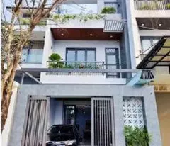 nguyen dinh thi townhouse for sale - tay ho. area 68m2. a few steps to the lake. price 5 times better than the lake