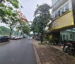 nguyen khang's house for sale_street face_excellent business_beautiful house