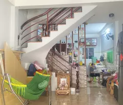 nguyen kim car alley house for sale, 1 front unit (4.6x10) 2 floors only 5.4 billion.