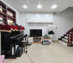 nguyen van cu's house for sale - avoid cars - garage - long bien center