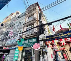 old house for sale in nhe north tu liem business - car truck parked 2nd corner lot 40m 12 billion