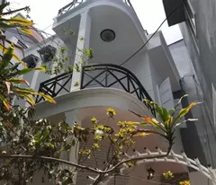 only 2 billion, 650 million to own a 57 square meter house located right in the center of f.11 phu nhuan with completed books.