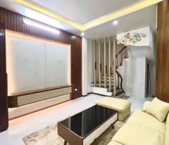 only 2.55 billion to own ha dong household record now - building 4.5 t house - car through the house