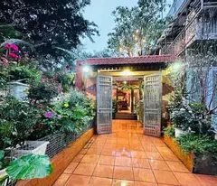 only 296 million bronze street front 83.5m front 5m frontage top business price 24.75 billion 0878168006