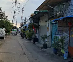 only 50 million/m² - selling large lot of land, free 3 level 4 houses - right at hiep binh market - pham van dong -
