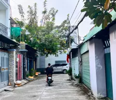🏚️ only 5.x billion! available immediately - 74m² (4x18.5) 2 floors - 3 bedrooms - living room - le van quoi - binh tan.