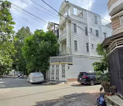 only 6.8 billion (tl) - 3-floor house - right at binh trieu market - 5m narrow alley - road 4 hiep binh chanh - city