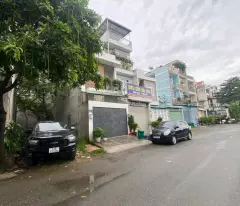 only 9.5 billion - 4-floor house for sale front of ne nhau truck alley - street 8 - hiep binh phuoc - right pho