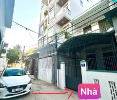 oto thong home for sale only 350m from the beach, right with the police of north nha trang ward. zia 5 billion5.