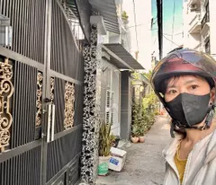 owner for selling the house of ton that thuyet - security - trading area with xom chieu and nguyen tat thanh.