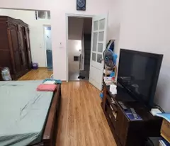owner needs to sell house in dong da district - hanoi for just over 4 billion