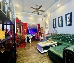 owner needs to sell house in dong da district - hanoi, negotiable price, near market, school, high security