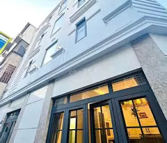 owner needs to sell house ly in district 1 - ho chi minh city