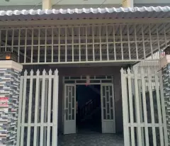 owner needs to sell house near 5-star urban area, dt835, tan quy tay commune, binh chanh district