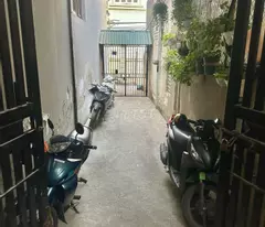 owner sells house in ha dong center
