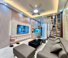 owner sells house vo chi cong, owner 45m2, price more than 6 billion