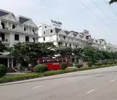 owner sells shophouse in giao luu city urban area. 128m2 x 6 floors price 43.8 billion