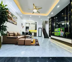 owners for sale official house, beautiful location, high quality, friendly neighbors, usable area 53m2, 2 thousands