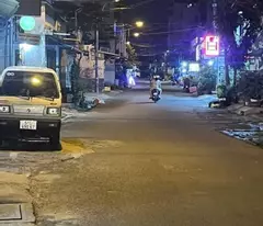 pham van dong house for sale, 80m2, 2_floors, price around 5 billion, tl