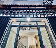 phan dinh phung house for sale 4 floors 4 self-contained bedrooms for a little over 6 billion