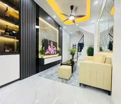 phuc loi house for sale - farm lane - car access - center - people built - 39m 5 floors slightly 6 billion