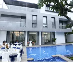 picturesque villa next to bis nguyen van huong school, area 10x21 cn 220m2, good price contact 0943769368